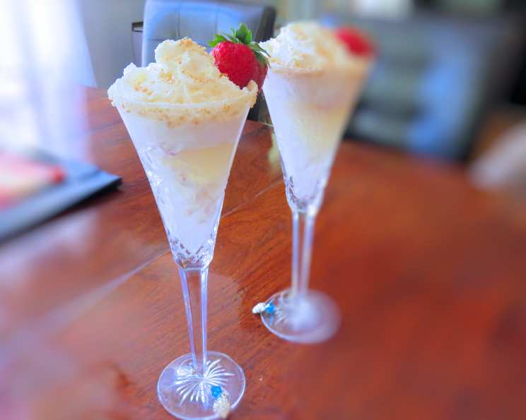 Strawberry Shortcake Mimosas Recipe